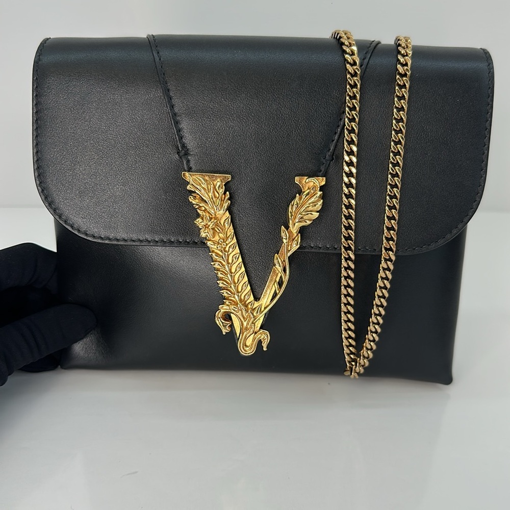 Sold ❌Versace Black and Gold Crossbody Bag with V-Shaped Clasp - Picture 8 of 10